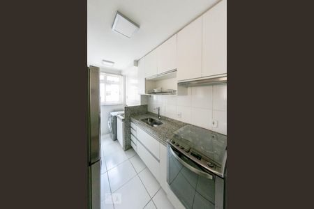 Apartamento para alugar com 100m², 3 quartos e 2 vagasCozinha e Área de Serviço