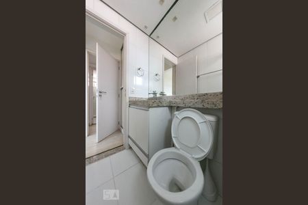 Apartamento para alugar com 100m², 3 quartos e 2 vagasBanheiro da Suíte