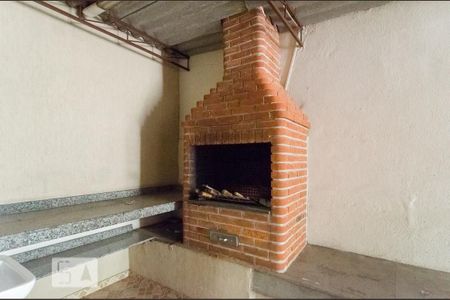 Apartamento para alugar com 52m², 2 quartos e 1 vagaÁrea comum - Churrasqueira