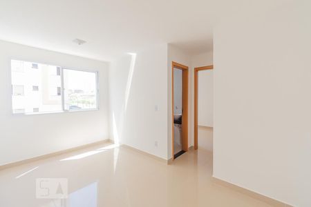 Sala de apartamento à venda com 2 quartos, 43m² em Fundacao da Casa Popular, Campinas