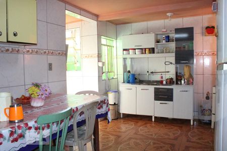 Casa à venda com 212m², 4 quartos e 2 vagasCozinha
