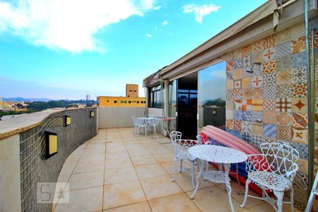 Apartamento à venda com 225m², 5 quartos e 2 vagasCobertura