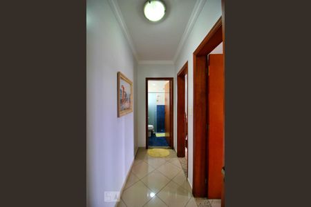 Apartamento à venda com 225m², 5 quartos e 2 vagasCorredor