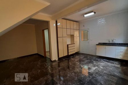 Cozinha de casa para alugar com 1 quarto, 70m² em Vila Santa Virginia, São Paulo