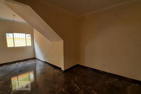 Sala de casa para alugar com 1 quarto, 70m² em Vila Santa Virginia, São Paulo