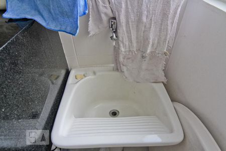 Apartamento à venda com 63m², 2 quartos e 2 vagas Apartamento à venda com 63m², 2 quartos e 2 vagasÁrea de Serviço