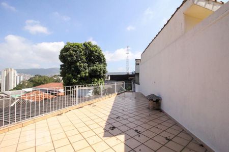 Vista Quarto 1 de casa para alugar com 3 quartos, 320m² em Vila Nova Cachoeirinha, São Paulo
