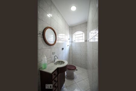 Lavabo de casa para alugar com 3 quartos, 320m² em Vila Nova Cachoeirinha, São Paulo