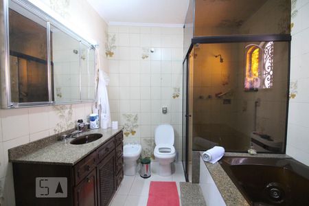 Casa à venda com 615m², 3 quartos e 4 vagas Casa à venda com 615m², 3 quartos e 4 vagasbanheiro 1