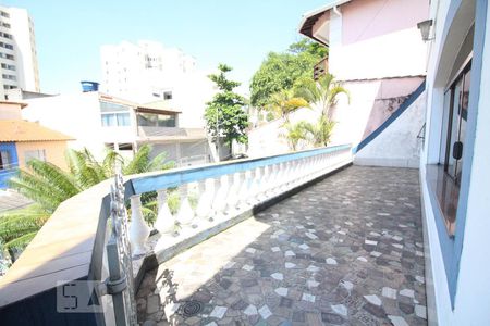 Casa à venda com 615m², 3 quartos e 4 vagas Casa à venda com 615m², 3 quartos e 4 vagasvaranda 2