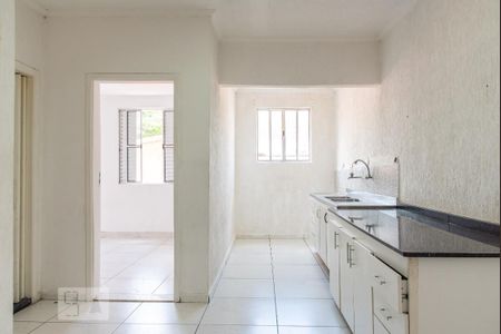 Casa à venda com 340m², 4 quartos e sem vaga Casa à venda com 340m², 4 quartos e sem vagaCozinha