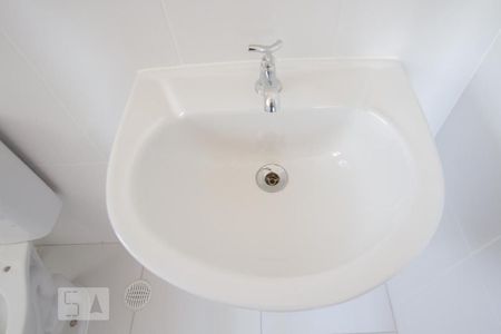 Detalhe Banheiro de apartamento para alugar com 2 quartos, 43m² em Jardim Novo Santo Amaro, São Paulo