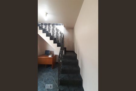 Apartamento à venda com 150m², 4 quartos e 1 vagaEscada
