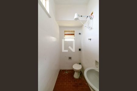 Casa para alugar com 164m², 2 quartos e 3 vagas Casa para alugar com 164m², 2 quartos e 3 vagasBanheiro