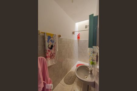 Casa à venda com 250m², 10 quartos e 1 vagabanheiro da suíte 5