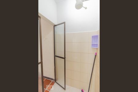 Casa à venda com 250m², 10 quartos e 1 vagabanheiro da suite 9
