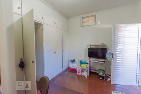 Casa à venda com 250m², 10 quartos e 1 vagaSuíte 2