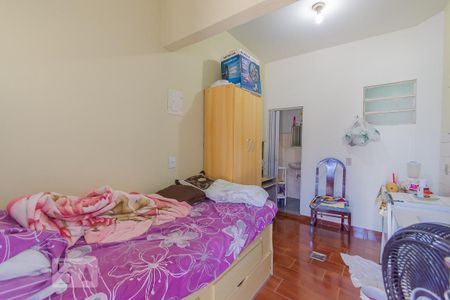 Casa à venda com 250m², 10 quartos e 1 vagasuite 6