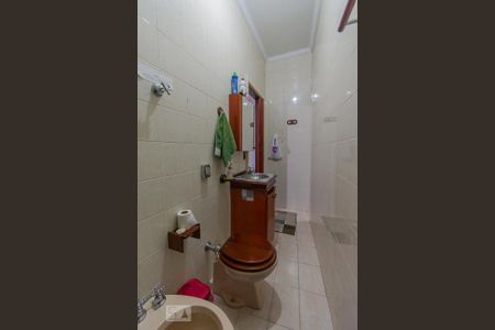 Casa à venda com 250m², 10 quartos e 1 vagaBanheiro da Suíte 3