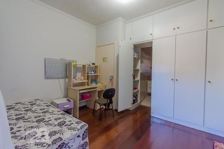 Casa à venda com 250m², 10 quartos e 1 vagaSuíte 2