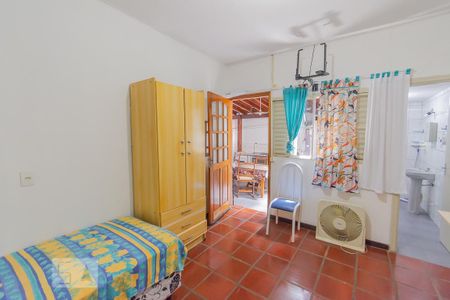 Casa à venda com 250m², 10 quartos e 1 vagasuite 10