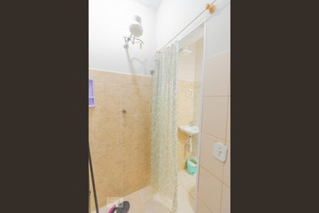 Casa à venda com 250m², 10 quartos e 1 vagabanheiro da suite 9