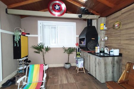 Casa à venda com 115m², 2 quartos e 3 vagas Casa à venda com 115m², 2 quartos e 3 vagasGaragem e espaço gourmet