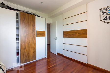 Apartamento à venda com 215m², 4 quartos e 4 vagas Apartamento à venda com 215m², 4 quartos e 4 vagasSuíte 1