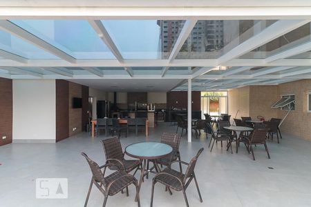 Apartamento à venda com 215m², 4 quartos e 4 vagas Apartamento à venda com 215m², 4 quartos e 4 vagasÁrea Gourmet