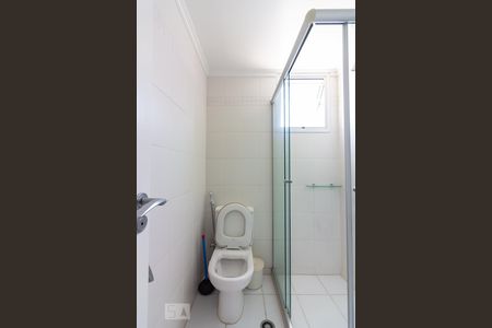 Apartamento à venda com 215m², 4 quartos e 4 vagas Apartamento à venda com 215m², 4 quartos e 4 vagasBanheiro da Suíte 3