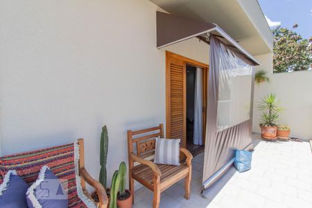 Casa à venda com 500m², 3 quartos e 6 vagas Casa à venda com 500m², 3 quartos e 6 vagasSacada da Suíte