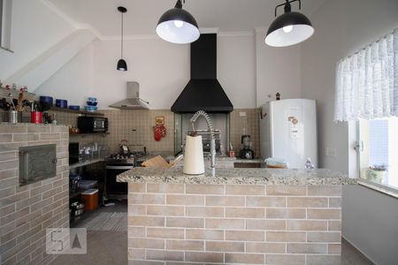 Casa à venda com 500m², 3 quartos e 6 vagas Casa à venda com 500m², 3 quartos e 6 vagasEspaço Gourmet