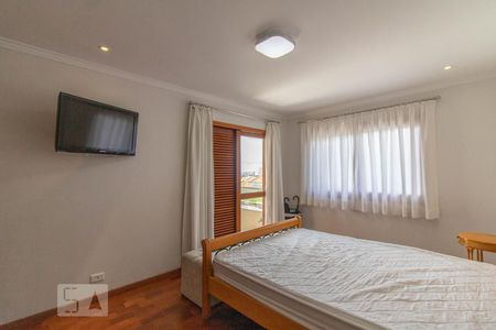 Casa à venda com 500m², 3 quartos e 6 vagas Casa à venda com 500m², 3 quartos e 6 vagasQuarto 2