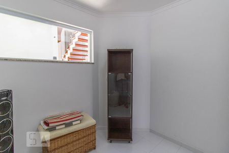 Casa à venda com 500m², 3 quartos e 6 vagas Casa à venda com 500m², 3 quartos e 6 vagasQuarto de Serviço