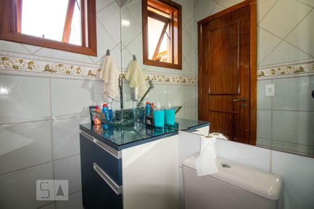 Casa à venda com 186m², 3 quartos e 4 vagasBanheiro Social