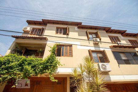 Casa à venda com 186m², 3 quartos e 4 vagasFachada