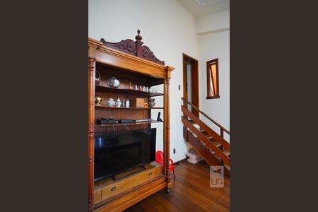 Casa à venda com 350m², 4 quartos e 4 vagasSala 2