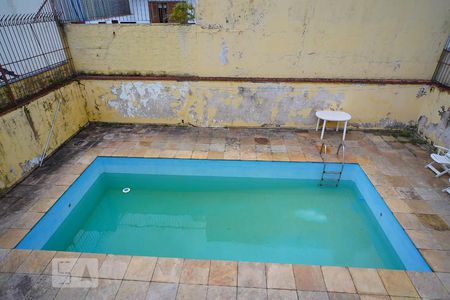 Casa à venda com 350m², 4 quartos e 4 vagasPiscina