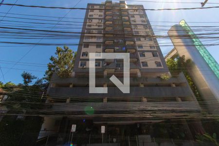 Apartamento à venda com 129m², 3 quartos e 2 vagas Apartamento à venda com 129m², 3 quartos e 2 vagasFachada