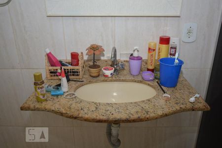 Casa à venda com 301m², 3 quartos e 6 vagasBanheiro Social