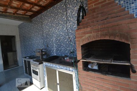 Casa à venda com 301m², 3 quartos e 6 vagasChurrasqueira - Quintal