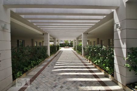 Apartamento para alugar com 84m², 2 quartos e 1 vagaÁrea comum