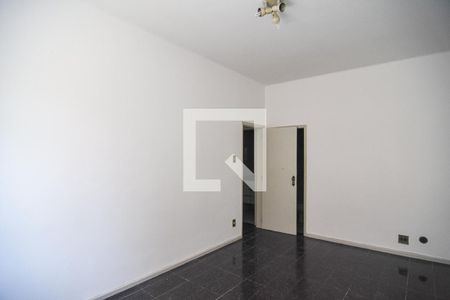 Apartamento à venda com 110m², 3 quartos e sem vaga Apartamento à venda com 110m², 3 quartos e sem vagaSuite