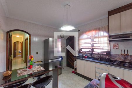 Casa à venda com 204m², 3 quartos e 5 vagasCozinha