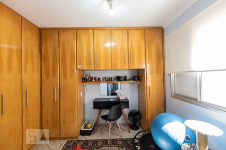 Apartamento à venda com 72m², 3 quartos e 3 vagas Apartamento à venda com 72m², 3 quartos e 3 vagasSuite