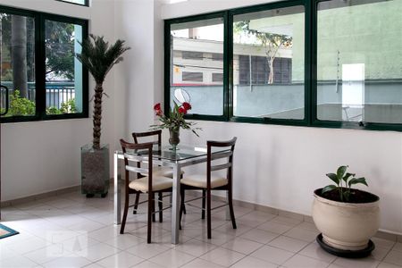 Apartamento à venda com 35m², 1 quarto e 1 vaga Apartamento à venda com 35m², 1 quarto e 1 vagaHall de entrada