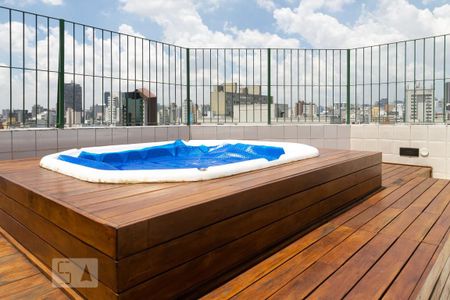 Apartamento à venda com 35m², 1 quarto e 1 vaga Apartamento à venda com 35m², 1 quarto e 1 vagaPiscina