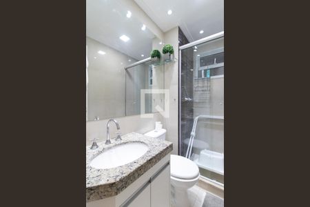 Apartamento à venda com 69m², 3 quartos e 2 vagas Apartamento à venda com 69m², 3 quartos e 2 vagasBanheiro Corredor