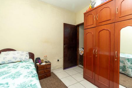 Casa à venda com 150m², 2 quartos e 1 vagaQuarto