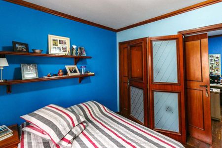 Casa à venda com 385m², 3 quartos e 3 vagasQuarto 2